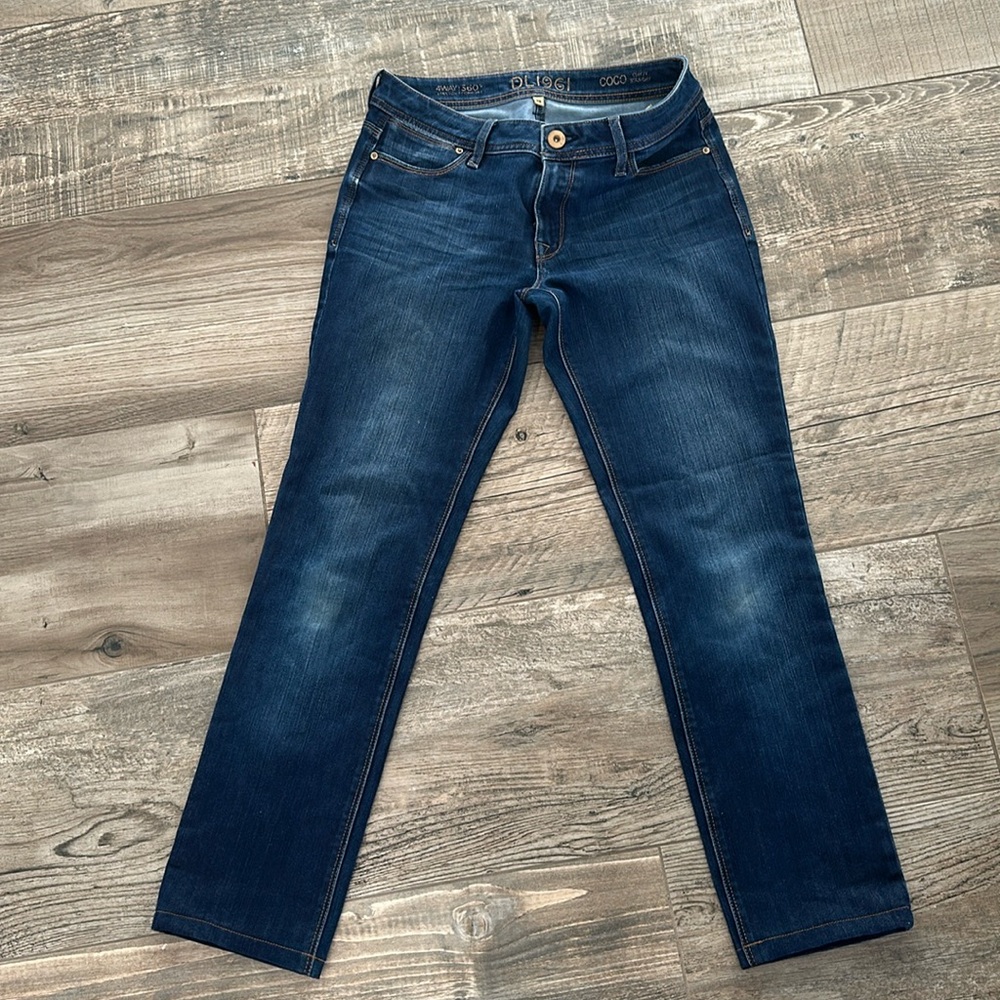 DL1961 Coco Mid Rise Curvy Straight Dark Wash Jeans Solo 28